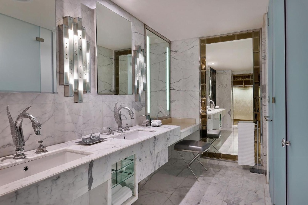 The Westin City Centre Bahrain Main image